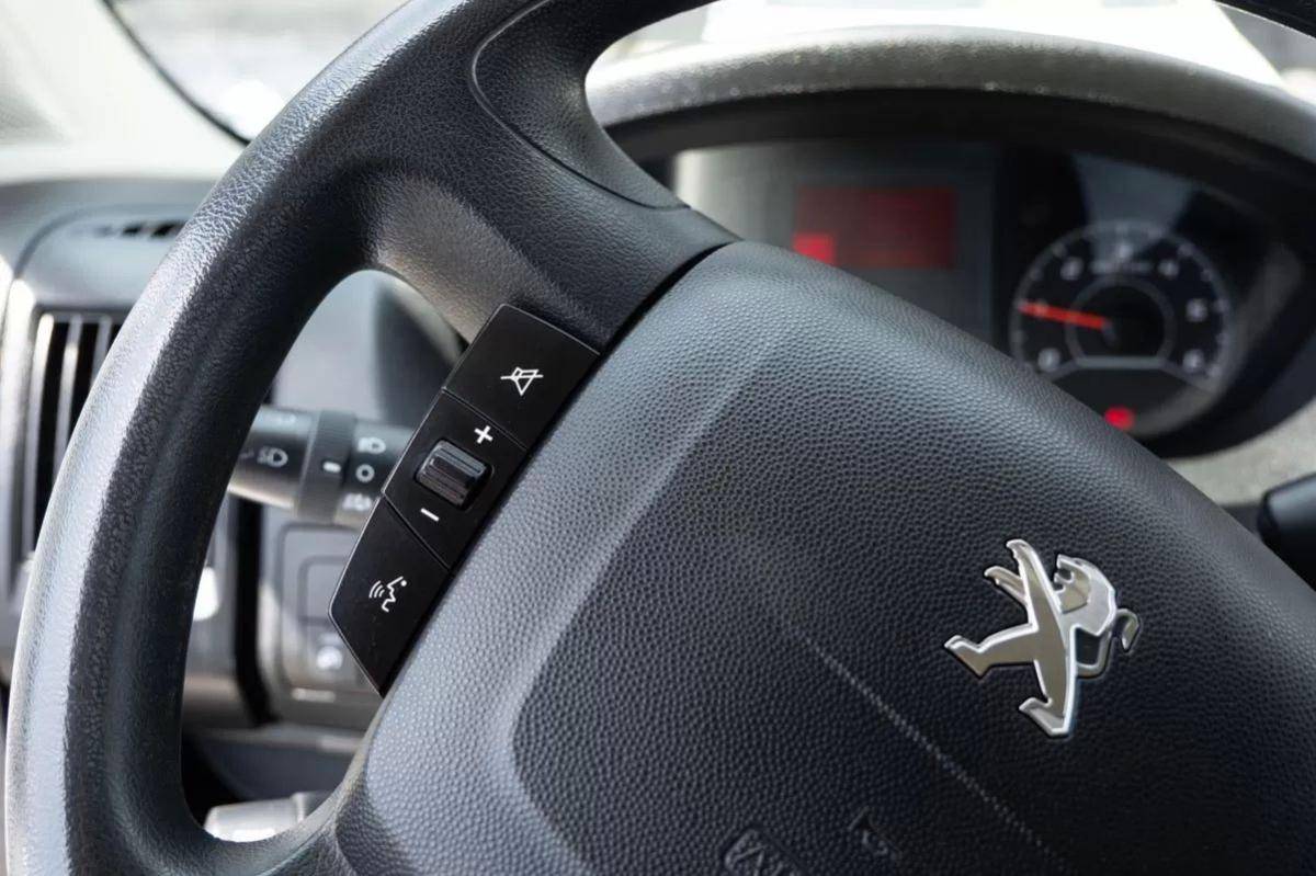 peugeot-boxer-2020-diesel-2200cc