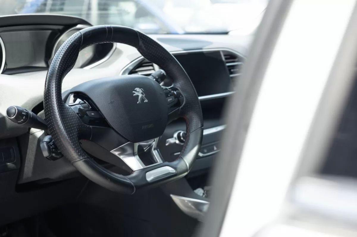 peugeot-308-2016-diesel-1560cc