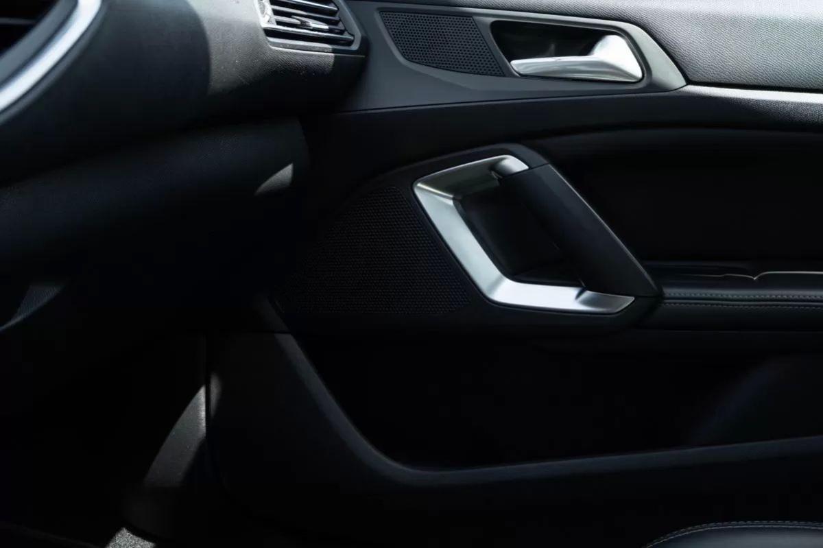 peugeot-308-2016-diesel-1560cc