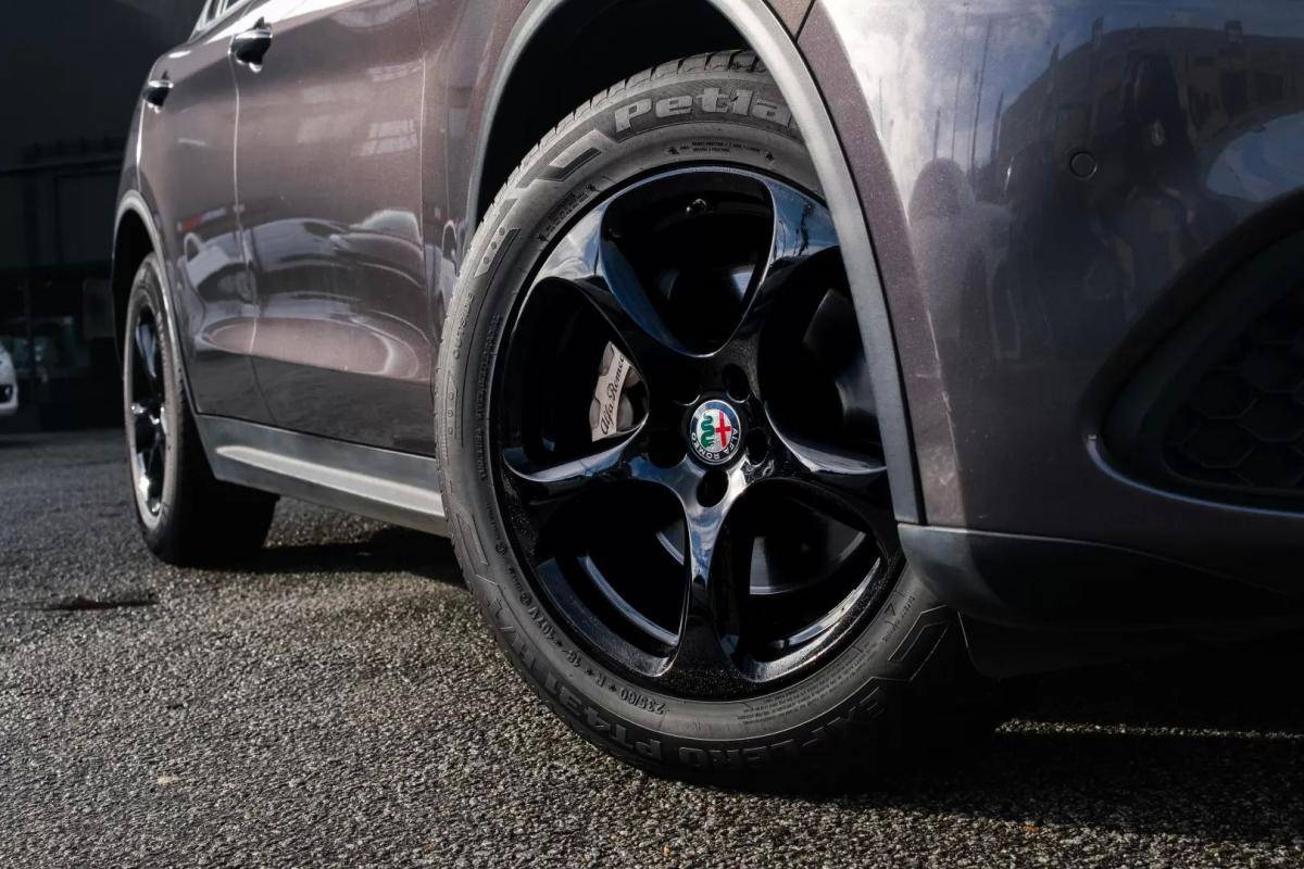 alfa-romeo-stelvio-2019-diesel-2143cc