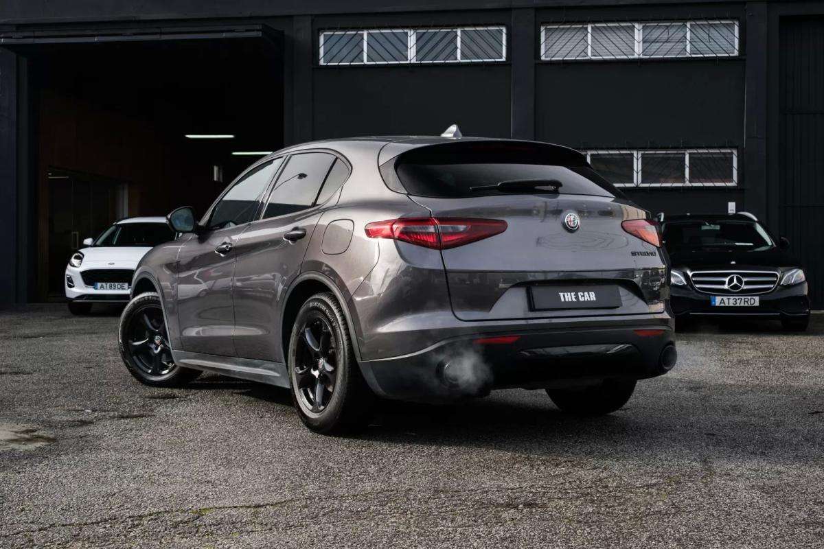 alfa-romeo-stelvio-2019-diesel-2143cc