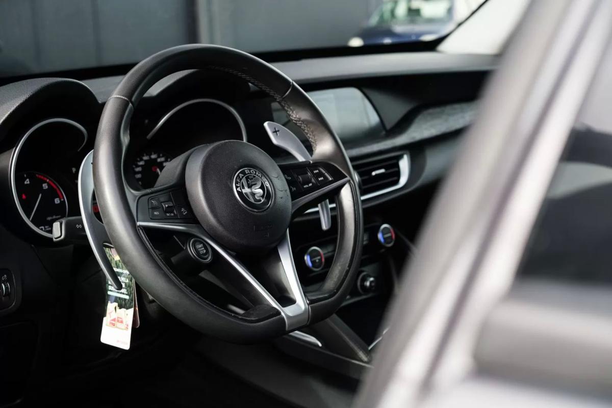 alfa-romeo-stelvio-2019-diesel-2143cc