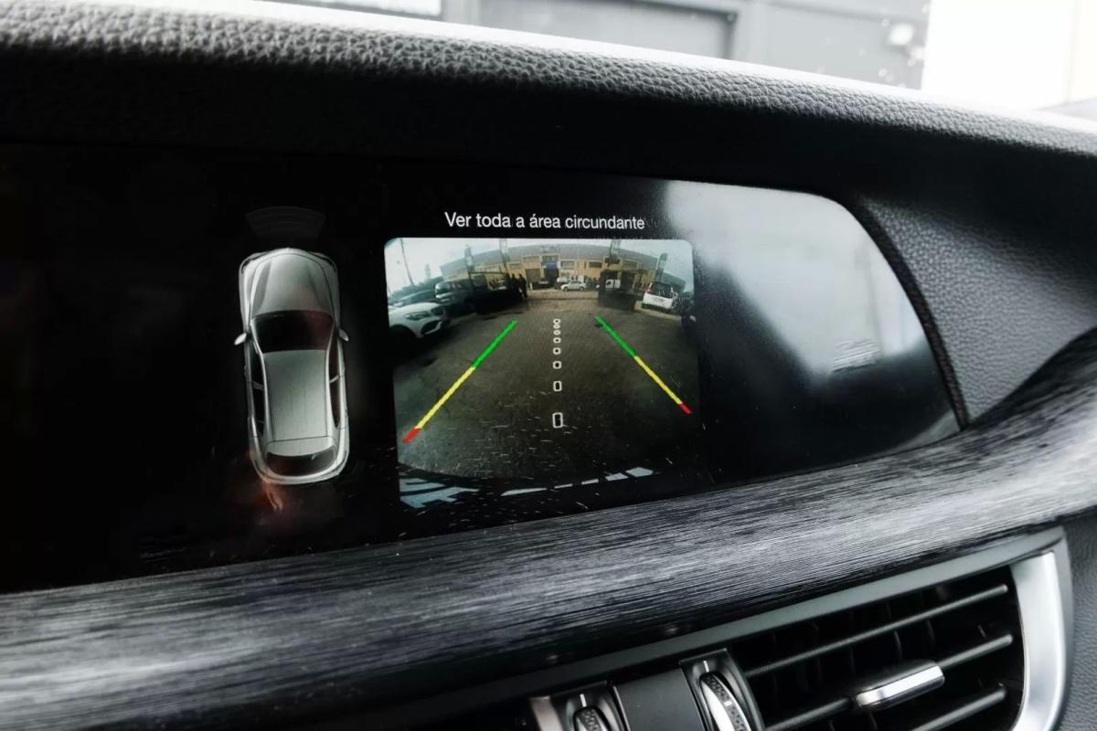 alfa-romeo-stelvio-2019-diesel-2143cc