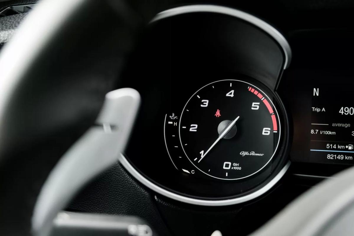 alfa-romeo-stelvio-2019-diesel-2143cc