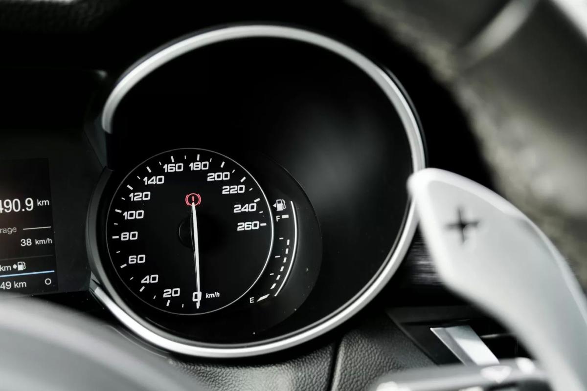 alfa-romeo-stelvio-2019-diesel-2143cc