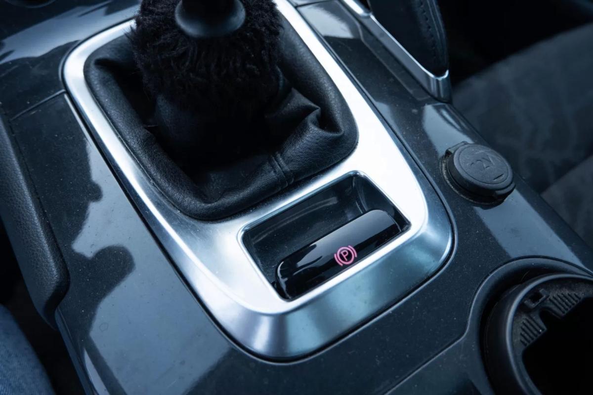 peugeot-3008-2009-diesel-1560cc