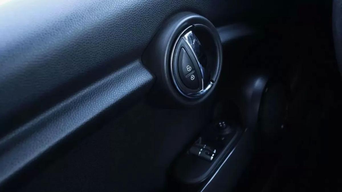 mini-cooper-2016-diesel-1496cc