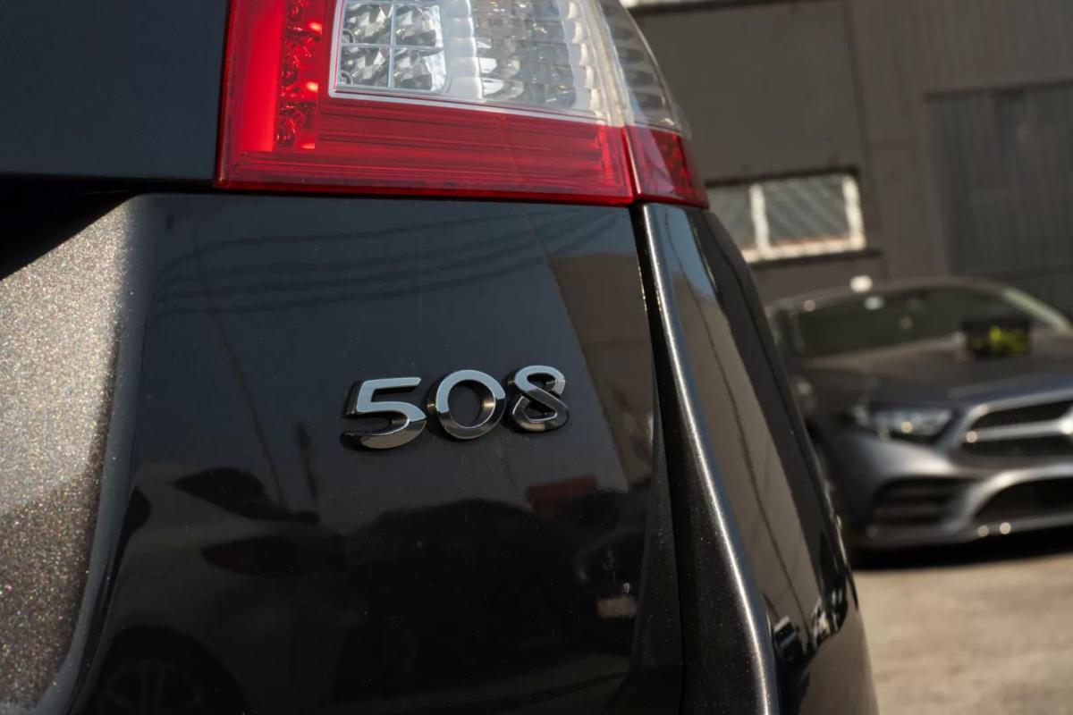 peugeot-508-2014-diesel-1560cc