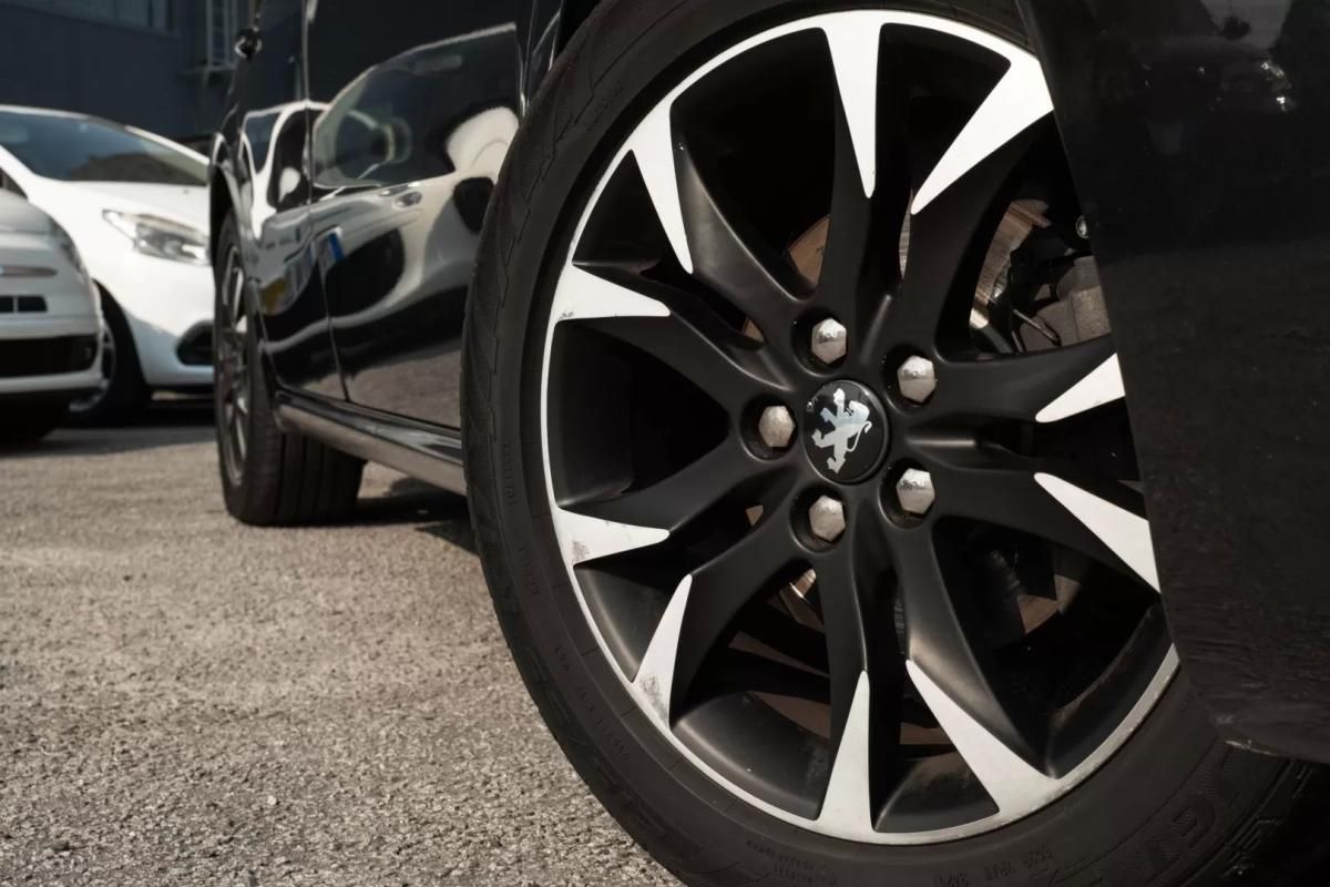 peugeot-508-2014-diesel-1560cc