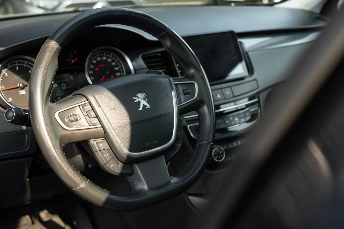 peugeot-508-2014-diesel-1560cc