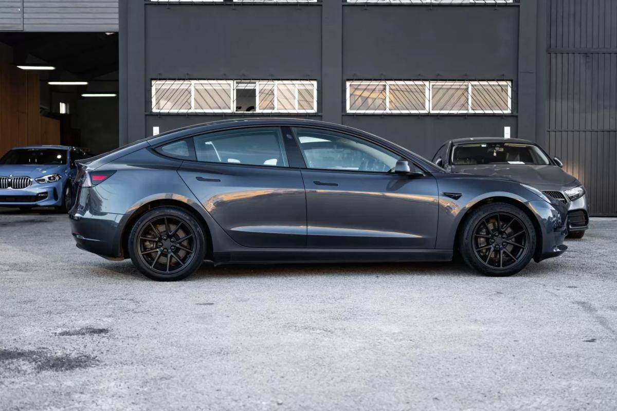 tesla-model-3-2021-eletrico-0cc