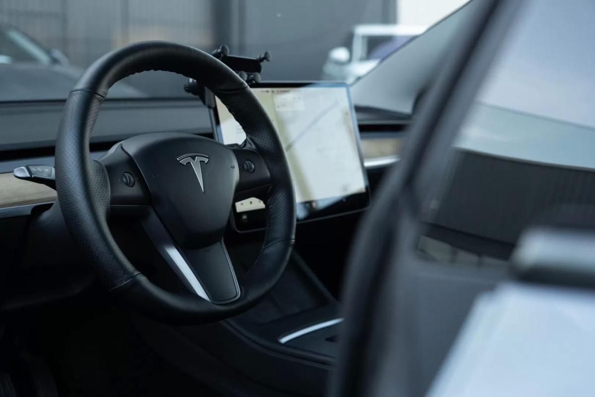 tesla-model-3-2021-eletrico-0cc