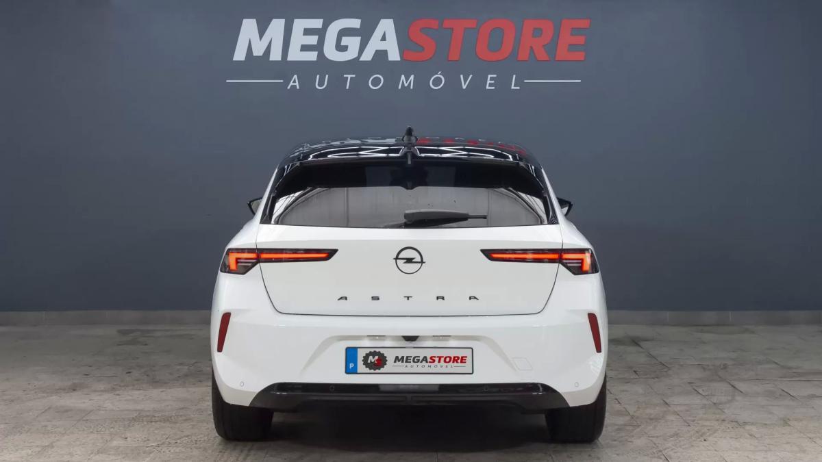 opel-astra-2025-gasolina-1199cc