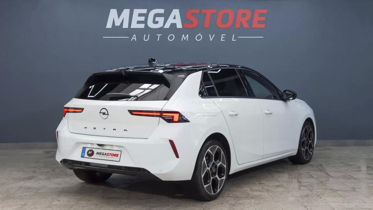 opel-astra-2025-gasolina-1199cc