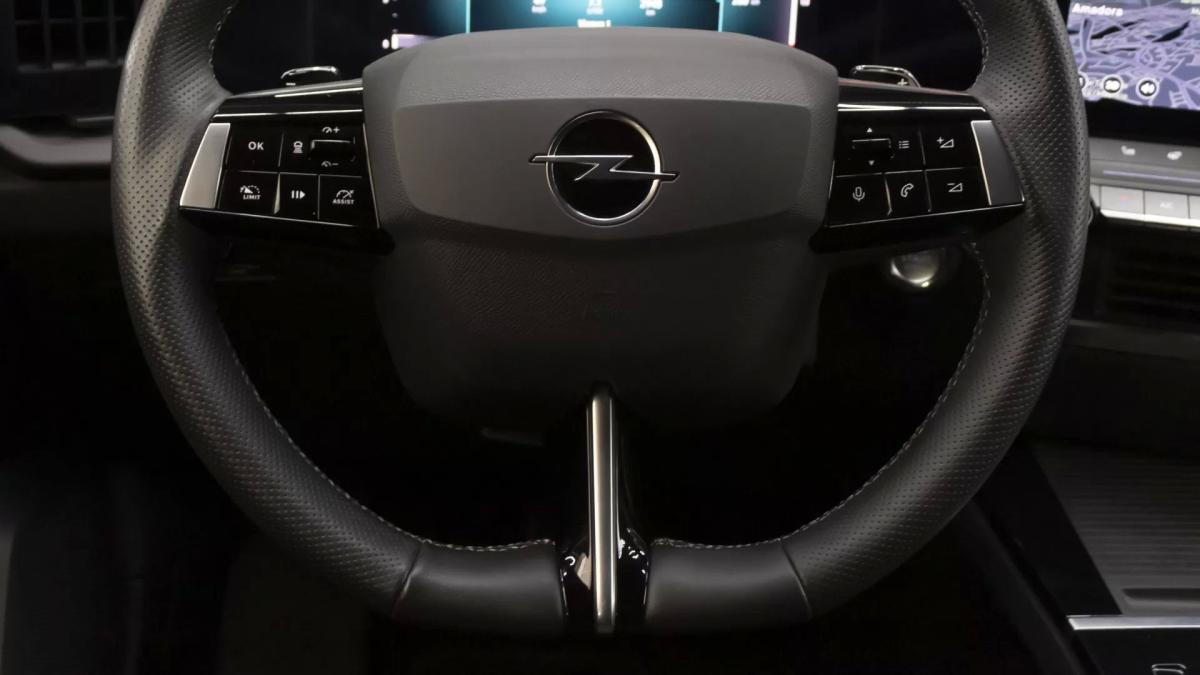 opel-astra-2025-gasolina-1199cc