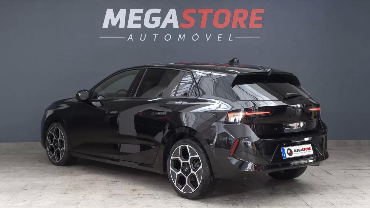 opel-astra-2024-diesel-1499cc