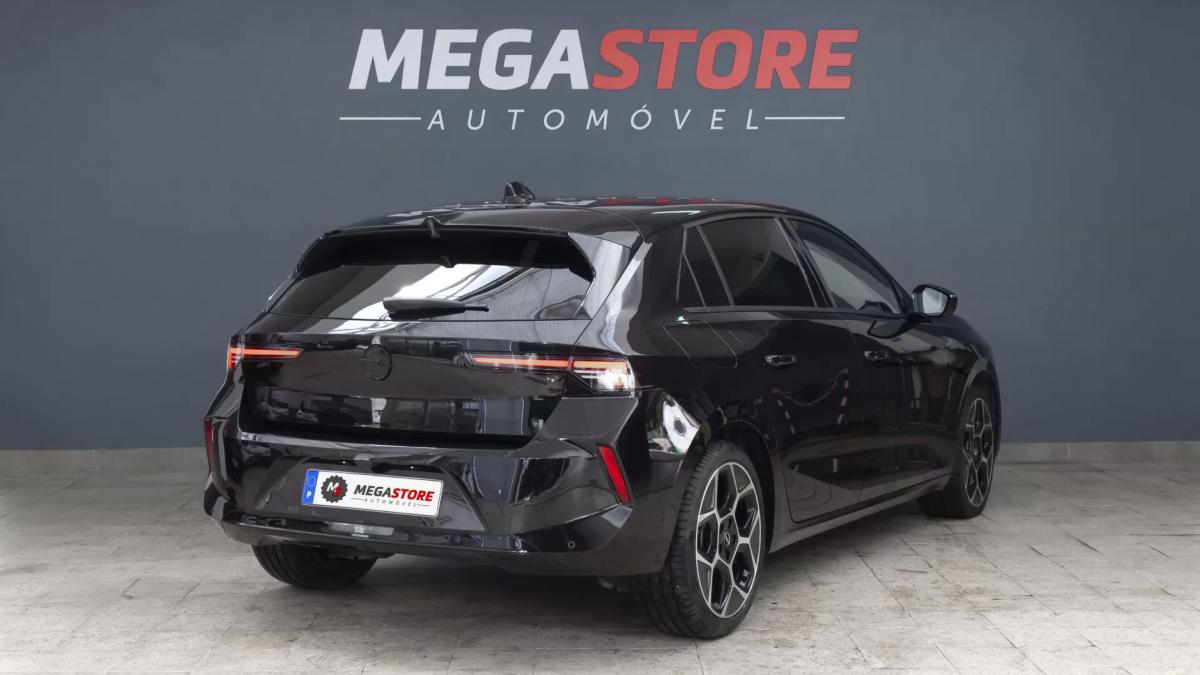 opel-astra-2024-diesel-1499cc