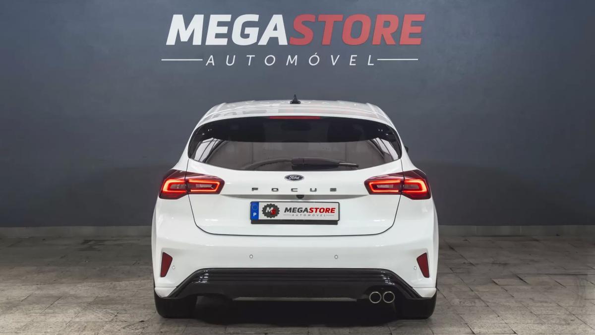 ford-focus-2024-gasolina-998cc