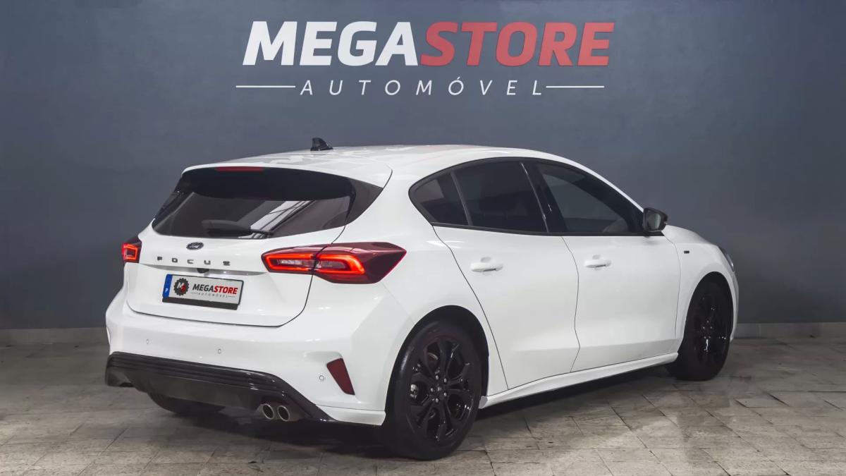 ford-focus-2024-gasolina-998cc