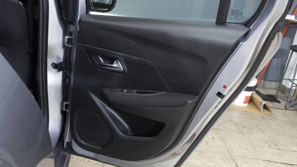 peugeot-208-2024-gasolina-1199cc