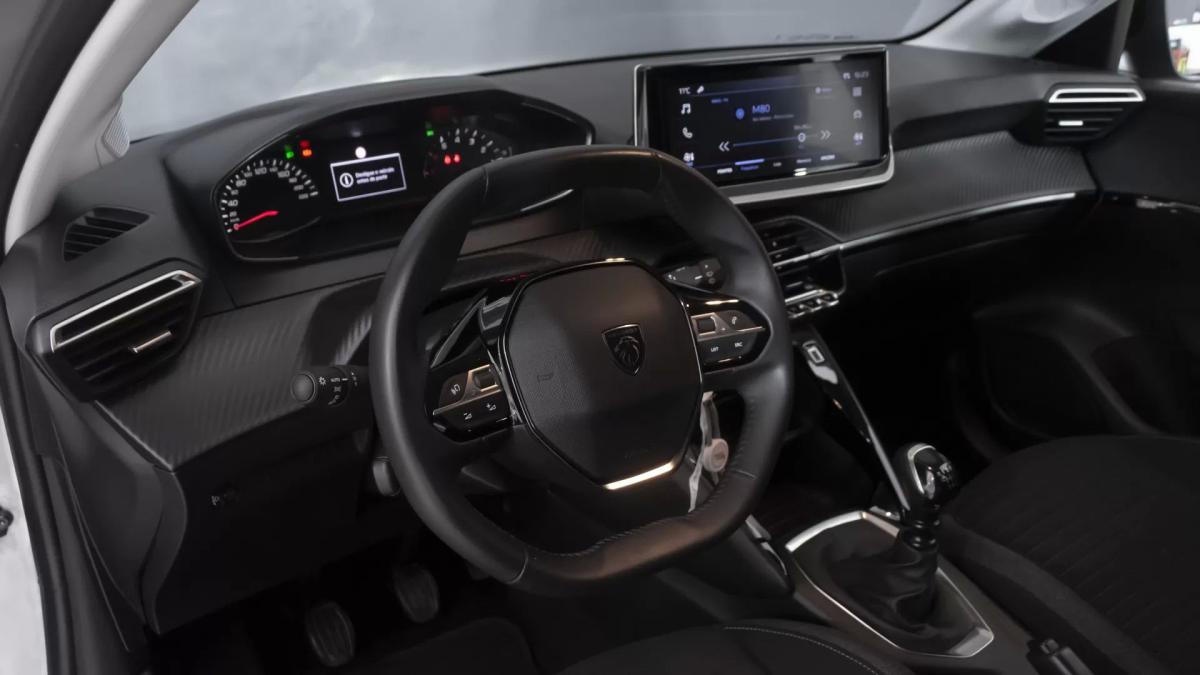 peugeot-208-2024-gasolina-1199cc