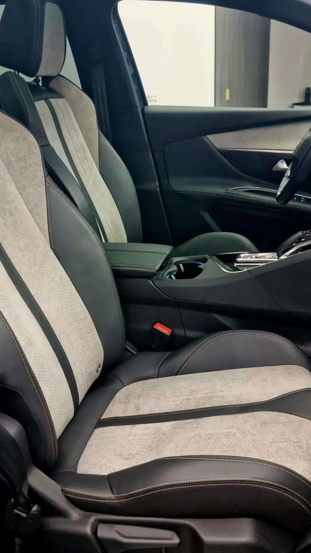 peugeot-3008-2022-hibrido-a-gasolina-1600cc
