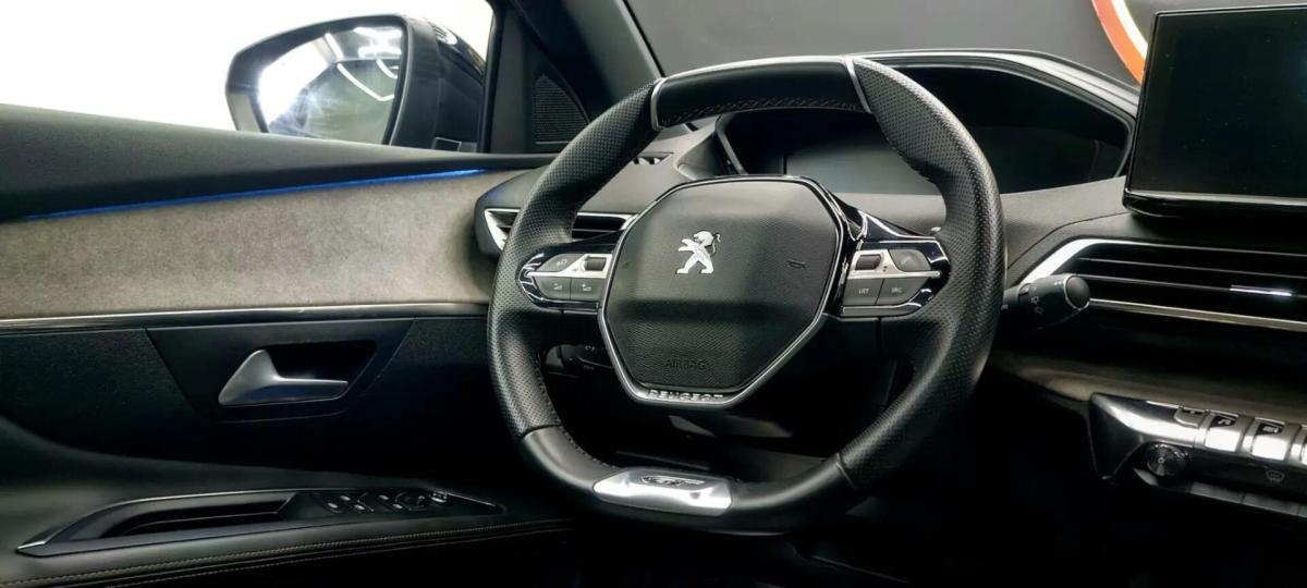 peugeot-3008-2022-hibrido-a-gasolina-1600cc