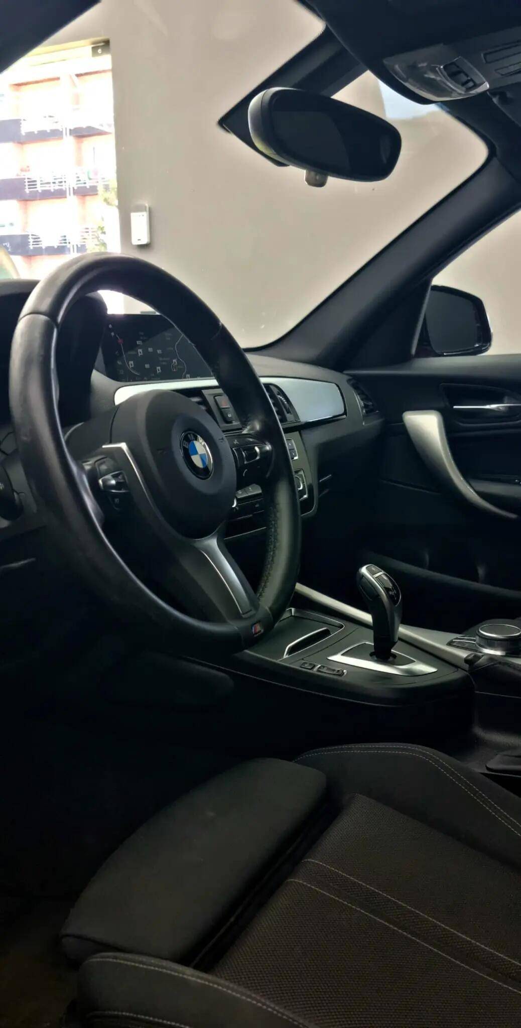 bmw-serie-1-120-2019-diesel-1995cc