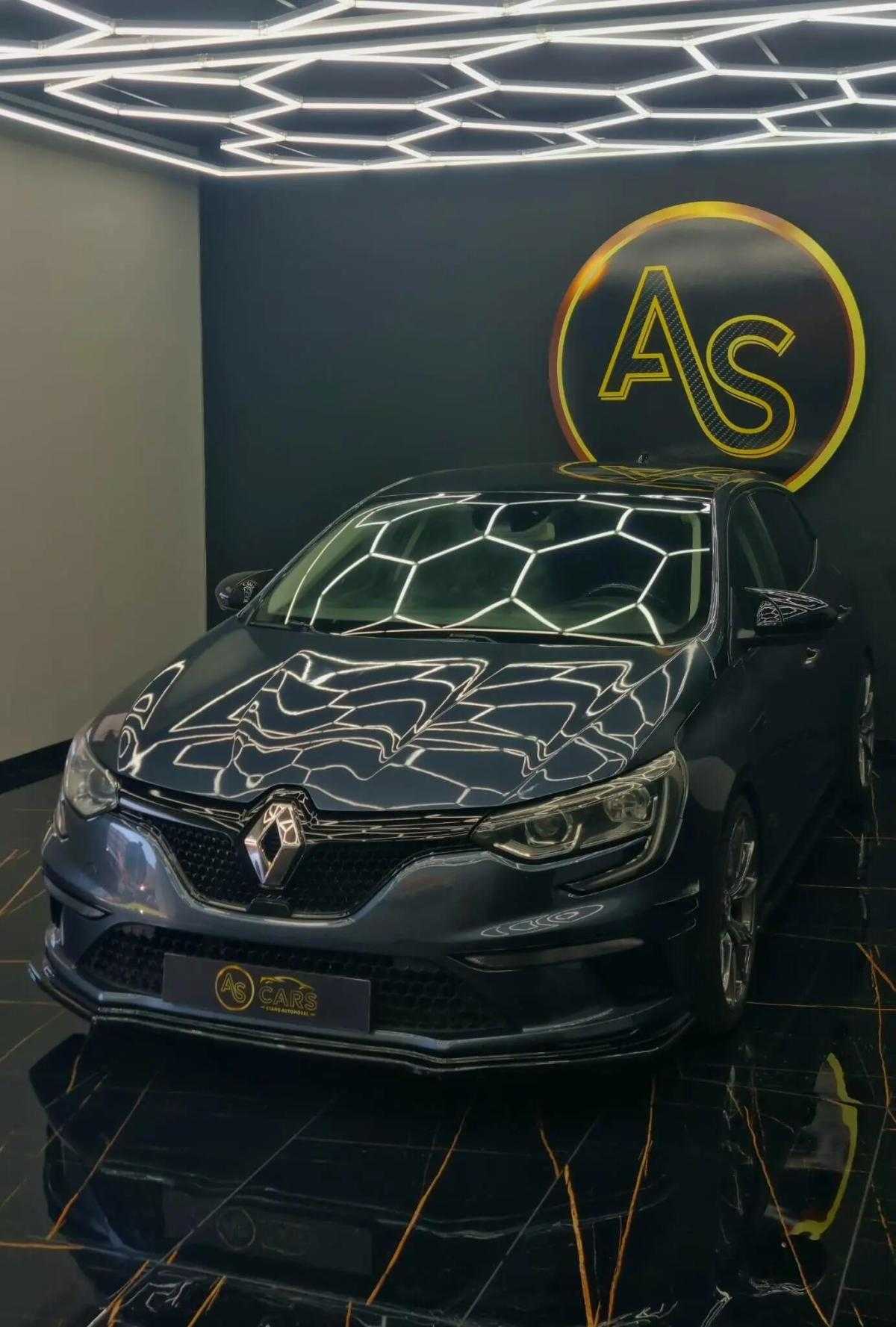 renault-megane-2017-diesel-1598cc