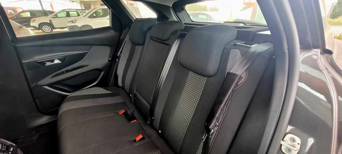 peugeot-3008-1-5-bluehdi-2021-diesel-1499cc