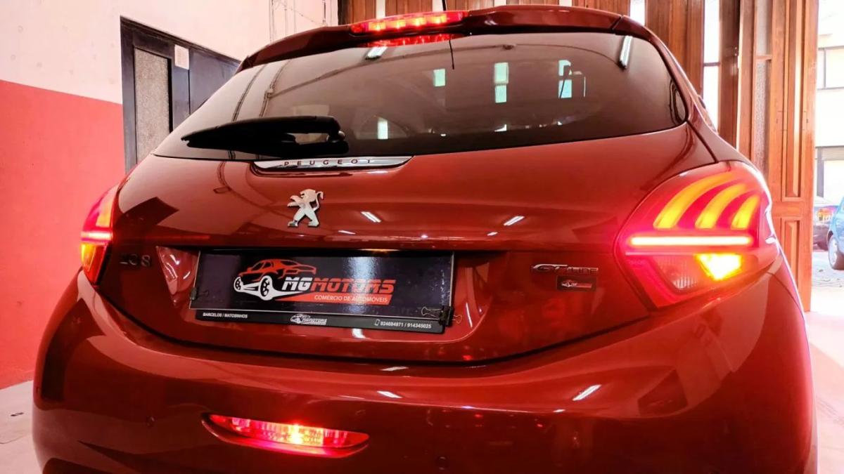 peugeot-208-2016-gasolina-1199cc