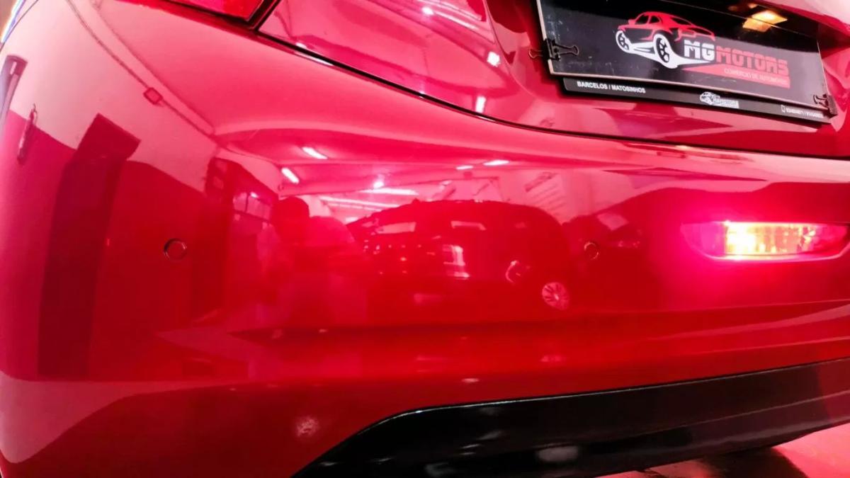 peugeot-208-2016-gasolina-1199cc