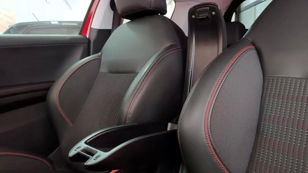 peugeot-208-2016-gasolina-1199cc