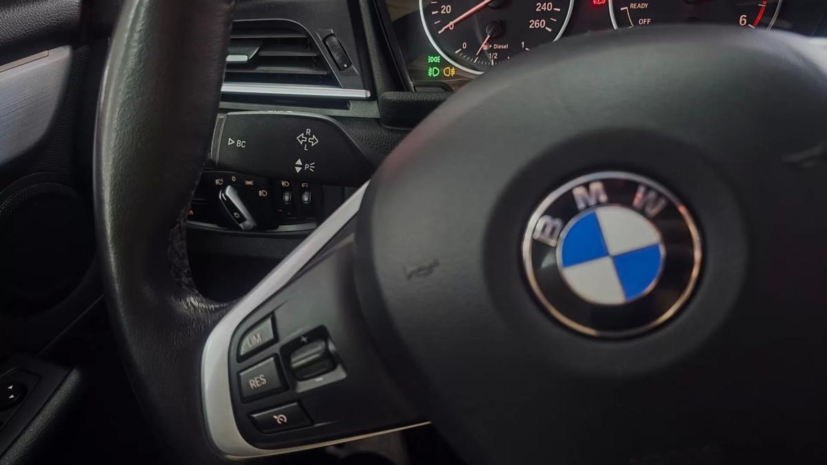 bmw-serie-2-2016-diesel-1496cc