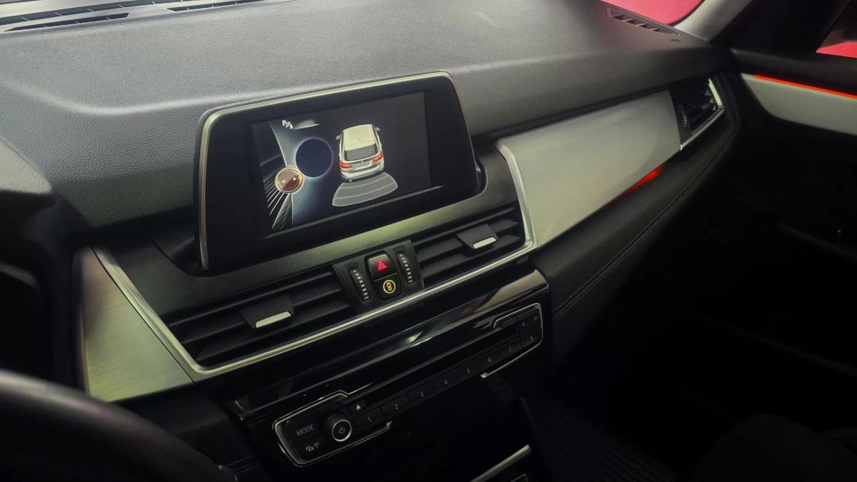 bmw-serie-2-2016-diesel-1496cc