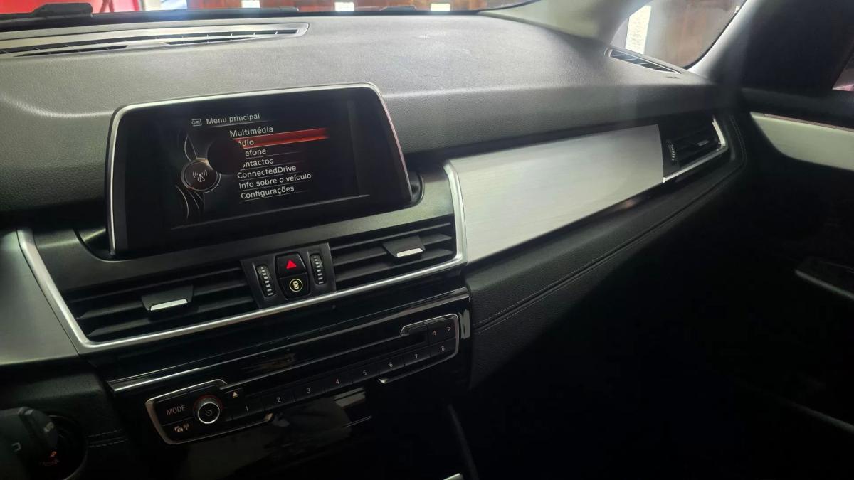 bmw-serie-2-2016-diesel-1496cc