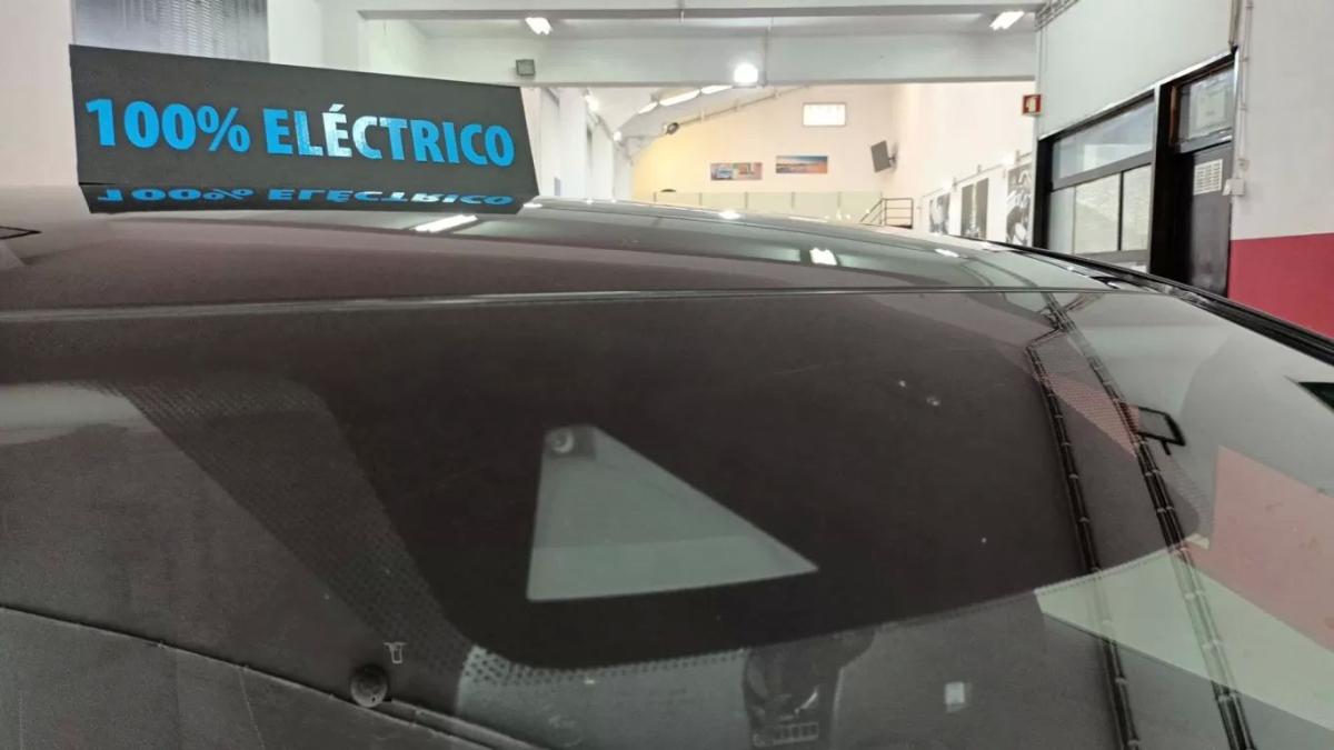 nissan-leaf-2020-eletrico-200cc