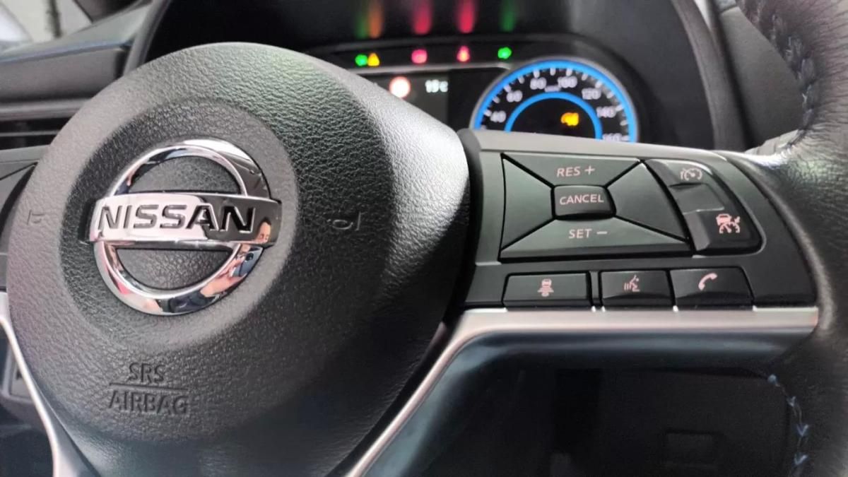 nissan-leaf-2020-eletrico-200cc