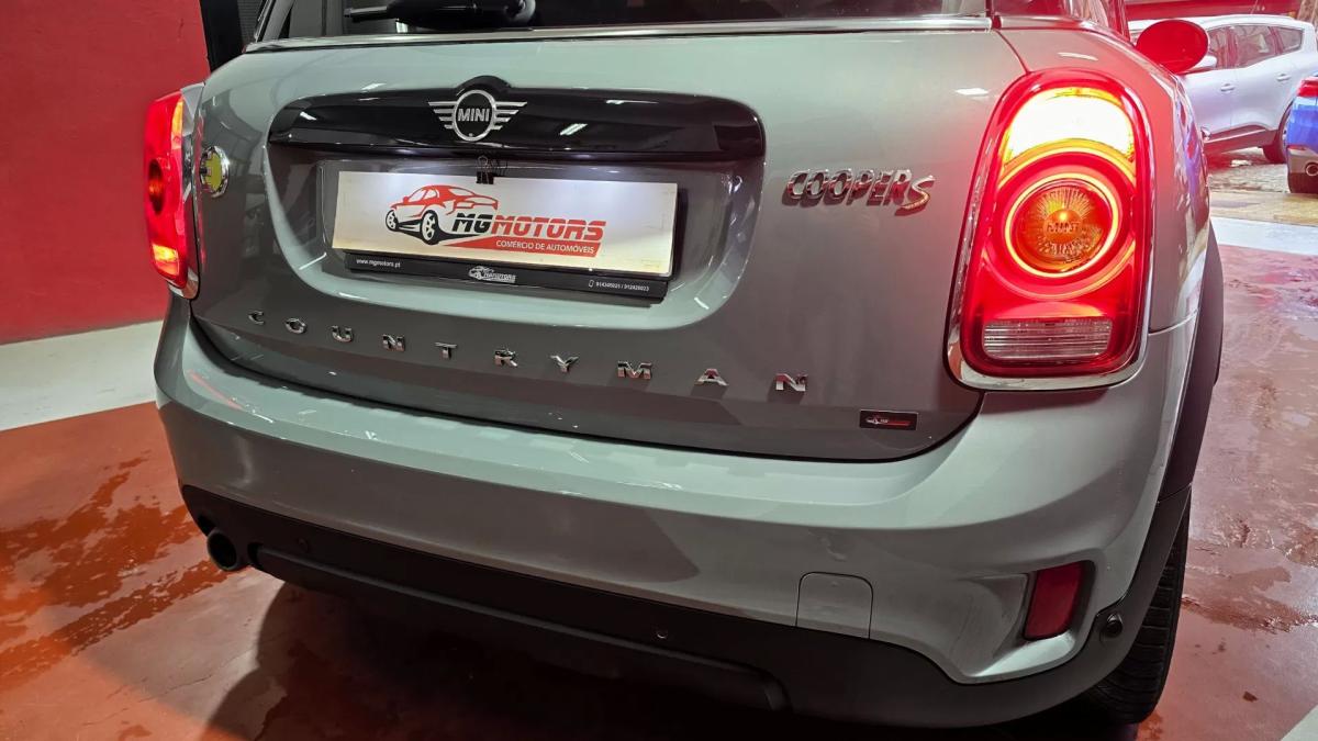 mini-countryman-2018-hibrido-1499cc