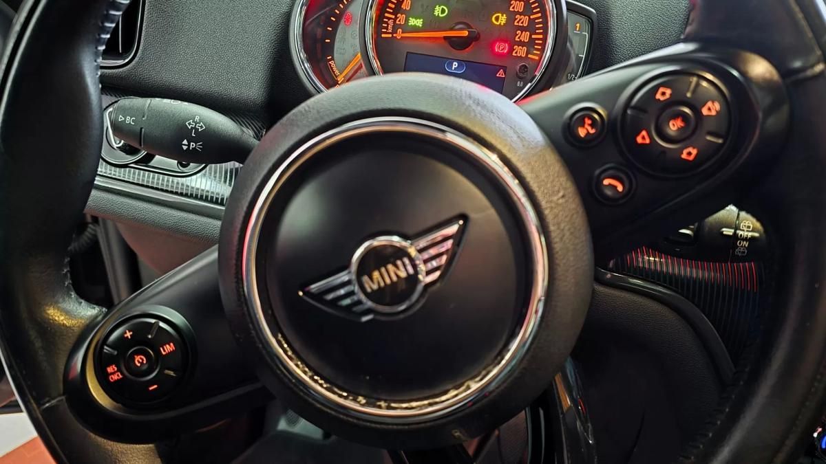 mini-countryman-2018-hibrido-1499cc
