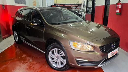 volvo-v60-cross-country-2016-diesel-1969cc