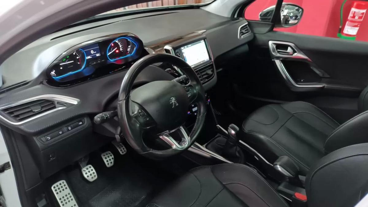 peugeot-2008-2015-gasolina-1199cc