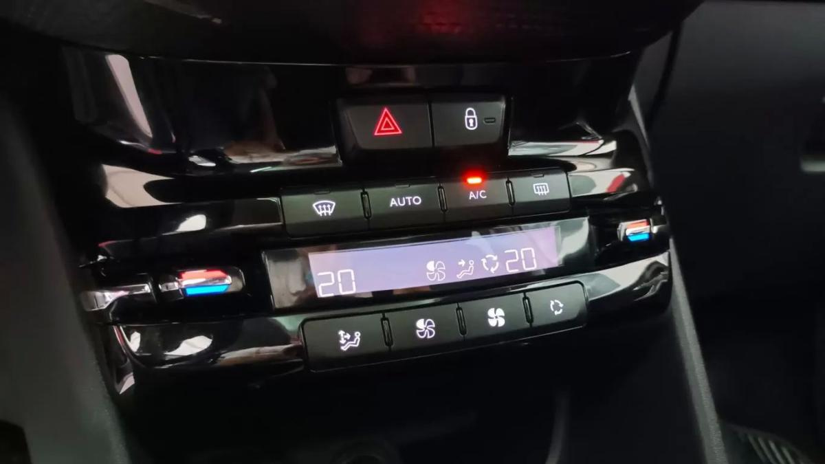 peugeot-2008-2015-gasolina-1199cc