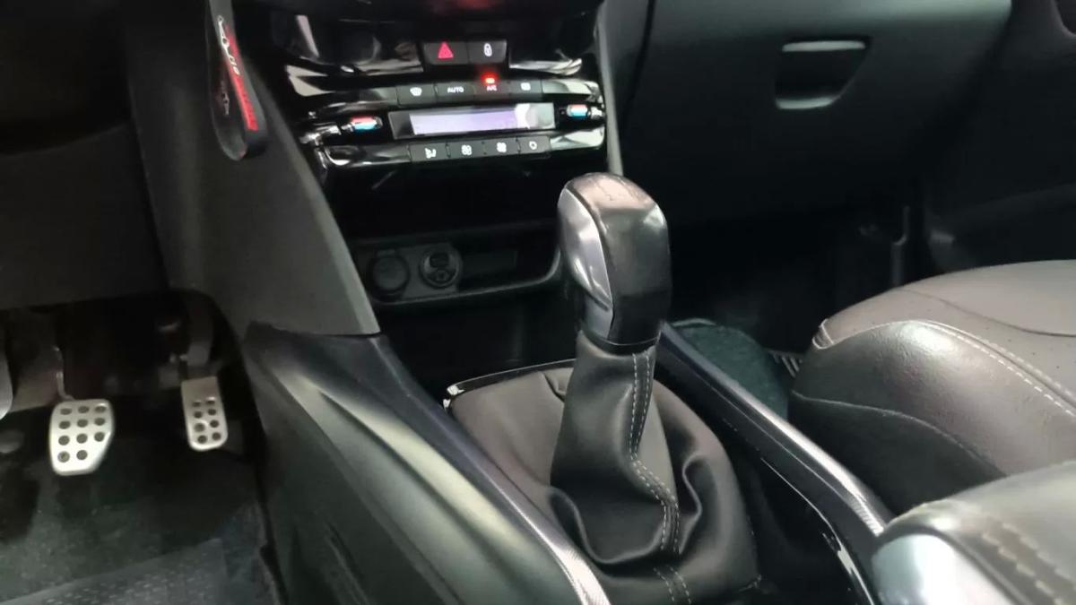 peugeot-2008-2015-gasolina-1199cc