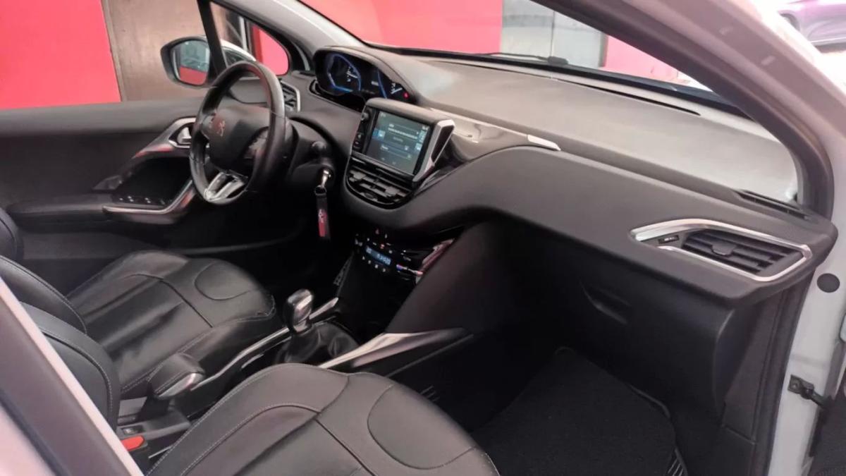 peugeot-2008-2015-gasolina-1199cc