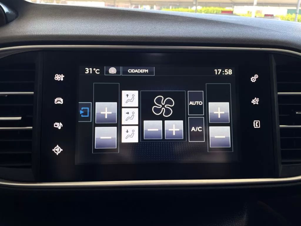 peugeot-308-2015-gasolina-1199cc