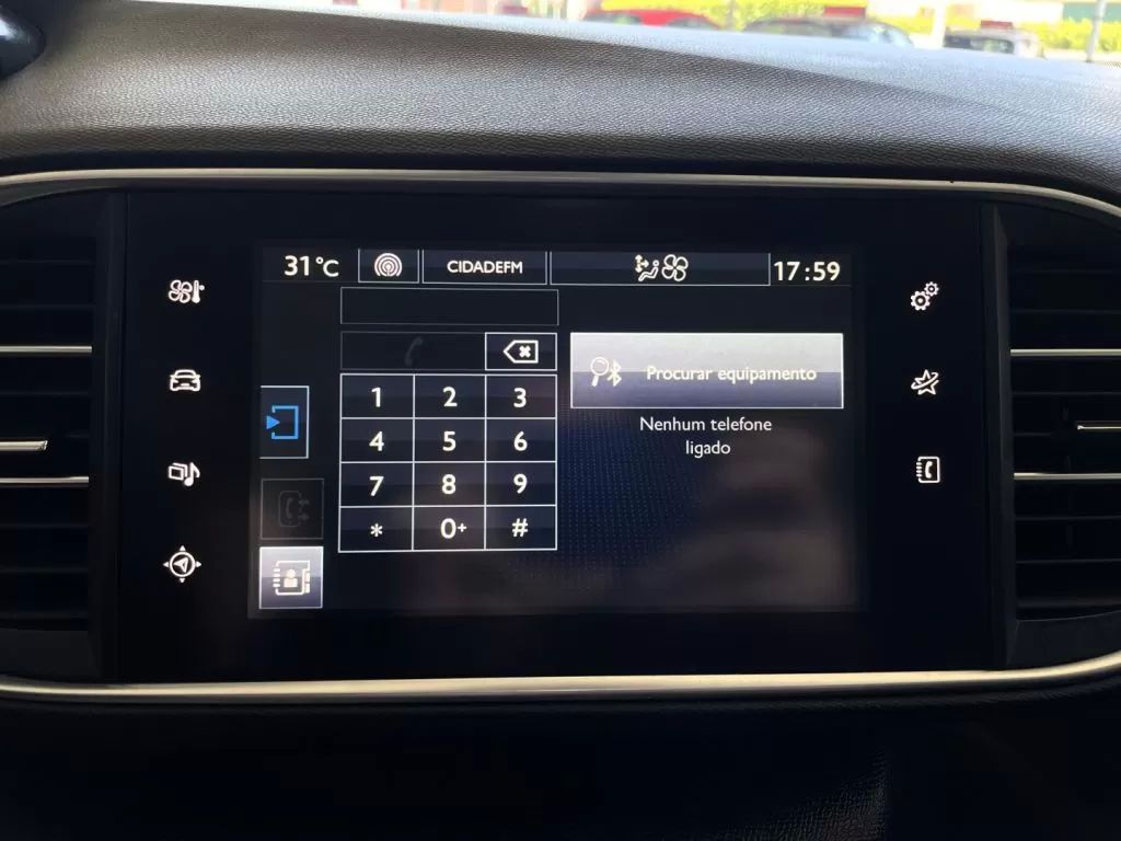 peugeot-308-2015-gasolina-1199cc