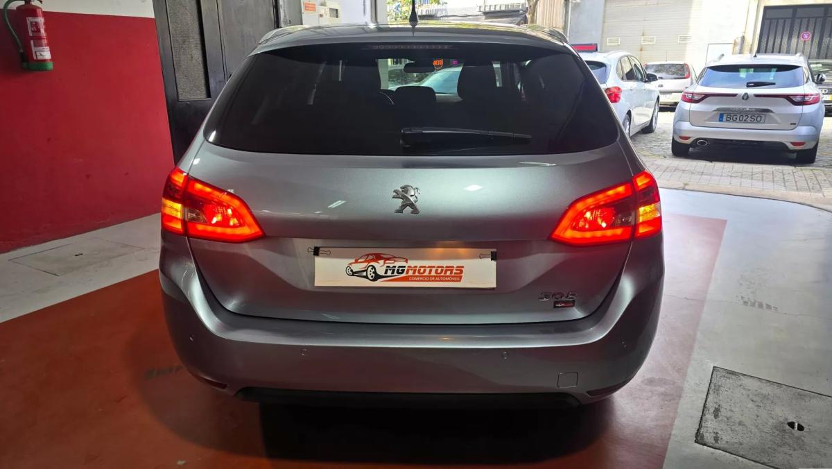 peugeot-308-sw-2018-diesel-1499cc