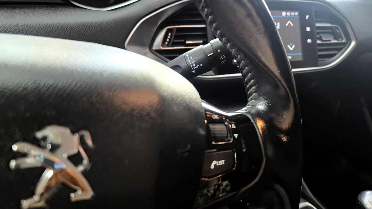 peugeot-308-sw-2018-diesel-1499cc
