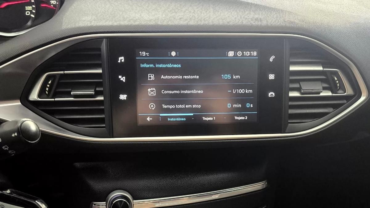 peugeot-308-sw-2018-diesel-1499cc